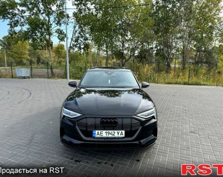 Чорний Ауді E-Tron, об'ємом двигуна 0 л та пробігом 39 тис. км за 31500 $, фото 10 на Automoto.ua