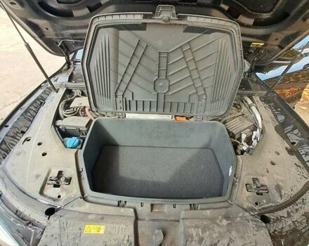 Черный Ауди E-Tron, объемом двигателя 0 л и пробегом 200 тыс. км за 27500 $, фото 51 на Automoto.ua