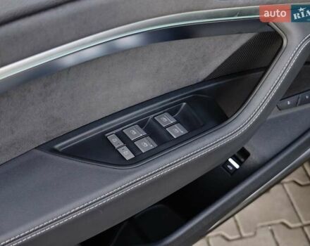 Чорний Ауді E-Tron, об'ємом двигуна 0 л та пробігом 34 тис. км за 49499 $, фото 28 на Automoto.ua