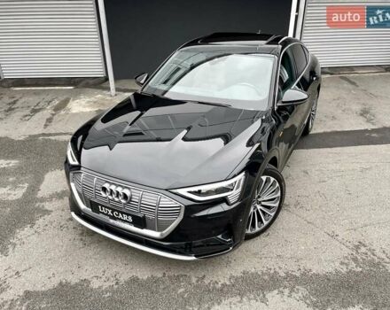 Черный Ауди E-Tron, объемом двигателя 0 л и пробегом 66 тыс. км за 41900 $, фото 9 на Automoto.ua
