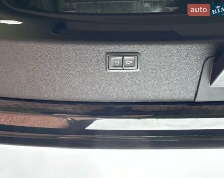 Чорний Ауді E-Tron, об'ємом двигуна 0 л та пробігом 58 тис. км за 42999 $, фото 82 на Automoto.ua