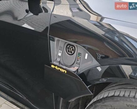 Чорний Ауді E-Tron, об'ємом двигуна 0 л та пробігом 34 тис. км за 49499 $, фото 20 на Automoto.ua