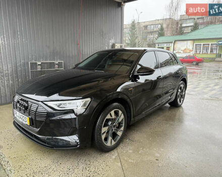 Черный Ауди E-Tron, объемом двигателя 0 л и пробегом 150 тыс. км за 27500 $, фото 3 на Automoto.ua