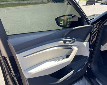 Черный Ауди E-Tron, объемом двигателя 0 л и пробегом 32 тыс. км за 36000 $, фото 1 на Automoto.ua