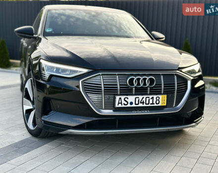 Черный Ауди E-Tron, объемом двигателя 0 л и пробегом 40 тыс. км за 26900 $, фото 4 на Automoto.ua