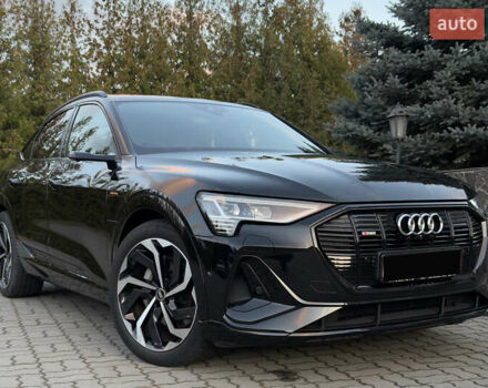 Черный Ауди E-Tron, объемом двигателя 0 л и пробегом 50 тыс. км за 44000 $, фото 71 на Automoto.ua