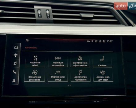 Черный Ауди E-Tron, объемом двигателя 0 л и пробегом 63 тыс. км за 44999 $, фото 55 на Automoto.ua