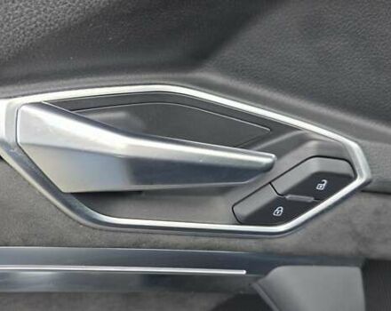 Черный Ауди E-Tron, объемом двигателя 0 л и пробегом 54 тыс. км за 43500 $, фото 65 на Automoto.ua