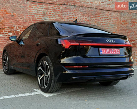 Чорний Ауді E-Tron, об'ємом двигуна 0 л та пробігом 58 тис. км за 41900 $, фото 29 на Automoto.ua