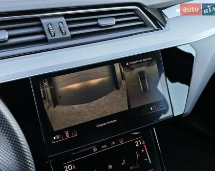 Чорний Ауді E-Tron, об'ємом двигуна 0 л та пробігом 34 тис. км за 49499 $, фото 63 на Automoto.ua