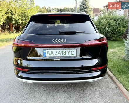 Черный Ауди E-Tron, объемом двигателя 0 л и пробегом 140 тыс. км за 29299 $, фото 9 на Automoto.ua