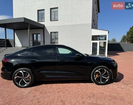 Черный Ауди E-Tron, объемом двигателя 0 л и пробегом 127 тыс. км за 37900 $, фото 8 на Automoto.ua