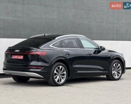 Чорний Ауді E-Tron, об'ємом двигуна 0 л та пробігом 148 тис. км за 31500 $, фото 13 на Automoto.ua