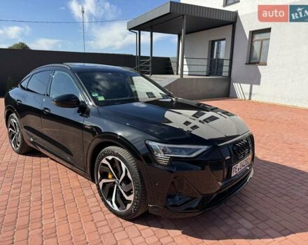 Черный Ауди E-Tron, объемом двигателя 0 л и пробегом 127 тыс. км за 37900 $, фото 10 на Automoto.ua