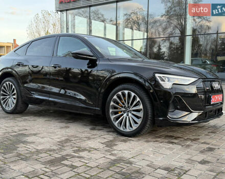 Черный Ауди E-Tron, объемом двигателя 0 л и пробегом 71 тыс. км за 38470 $, фото 20 на Automoto.ua