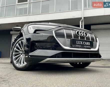 Черный Ауди E-Tron, объемом двигателя 0 л и пробегом 66 тыс. км за 41900 $, фото 21 на Automoto.ua