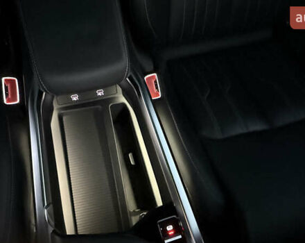 Черный Ауди E-Tron, объемом двигателя 0 л и пробегом 50 тыс. км за 44000 $, фото 42 на Automoto.ua