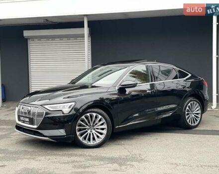 Черный Ауди E-Tron, объемом двигателя 0 л и пробегом 66 тыс. км за 41900 $, фото 8 на Automoto.ua