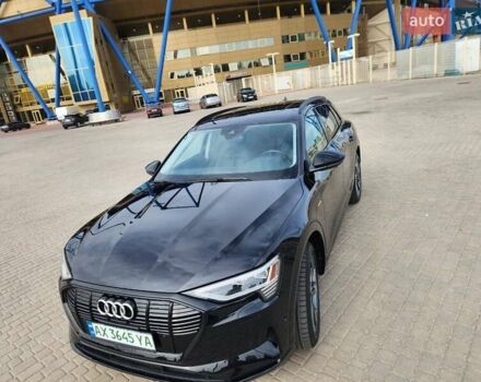 Ауди E-Tron 2021 в Киеве на Automoto.ua Черный Ауди E-Tron, объемом двигателя 0 л и пробегом 28 тыс. км за 38000 $, фото 31 на Automoto.ua