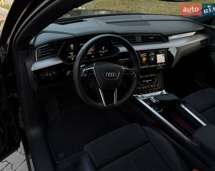 Чорний Ауді E-Tron, об'ємом двигуна 0 л та пробігом 58 тис. км за 41900 $, фото 37 на Automoto.ua