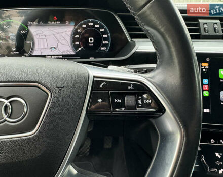 Чорний Ауді E-Tron, об'ємом двигуна 0 л та пробігом 190 тис. км за 23900 $, фото 24 на Automoto.ua