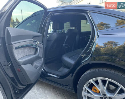 Чорний Ауді E-Tron, об'ємом двигуна 0 л та пробігом 35 тис. км за 40950 $, фото 41 на Automoto.ua