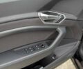 Черный Ауди E-Tron, объемом двигателя 0 л и пробегом 34 тыс. км за 28999 $, фото 27 на Automoto.ua