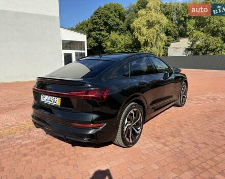 Черный Ауди E-Tron, объемом двигателя 0 л и пробегом 127 тыс. км за 37900 $, фото 5 на Automoto.ua