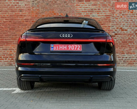 Чорний Ауді E-Tron, об'ємом двигуна 0 л та пробігом 58 тис. км за 41900 $, фото 28 на Automoto.ua