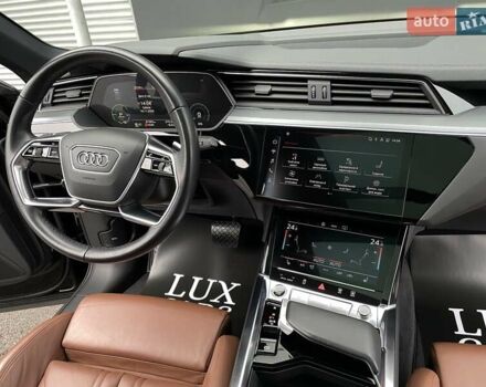 Черный Ауди E-Tron, объемом двигателя 0 л и пробегом 66 тыс. км за 41900 $, фото 56 на Automoto.ua