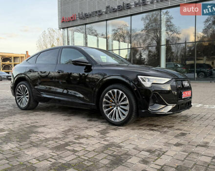 Черный Ауди E-Tron, объемом двигателя 0 л и пробегом 71 тыс. км за 38470 $, фото 19 на Automoto.ua