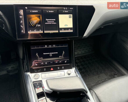 Чорний Ауді E-Tron, об'ємом двигуна 0 л та пробігом 126 тис. км за 27000 $, фото 23 на Automoto.ua