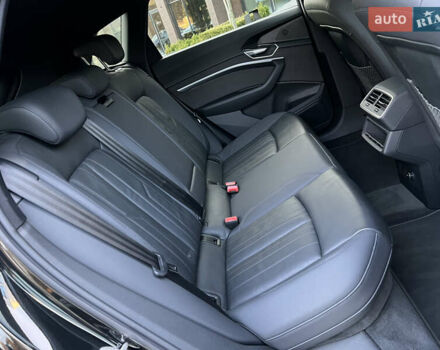 Чорний Ауді E-Tron, об'ємом двигуна 0 л та пробігом 187 тис. км за 23300 $, фото 35 на Automoto.ua