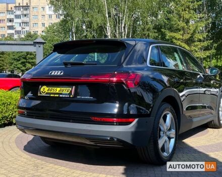 Черный Ауди E-Tron, объемом двигателя 71 л и пробегом 23 тыс. км за 30500 $, фото 6 на Automoto.ua