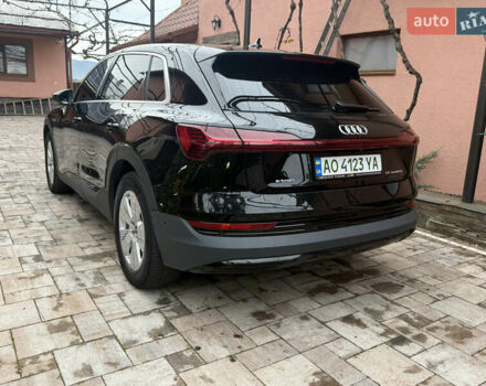 Черный Ауди E-Tron, объемом двигателя 0 л и пробегом 158 тыс. км за 26900 $, фото 21 на Automoto.ua