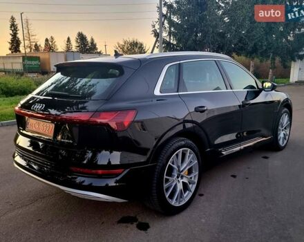 Черный Ауди E-Tron, объемом двигателя 0 л и пробегом 70 тыс. км за 32500 $, фото 5 на Automoto.ua