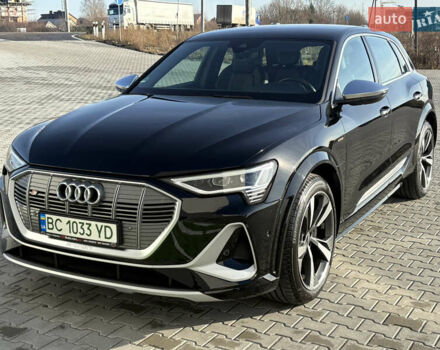 Чорний Ауді E-Tron, об'ємом двигуна 0 л та пробігом 95 тис. км за 36599 $, фото 39 на Automoto.ua