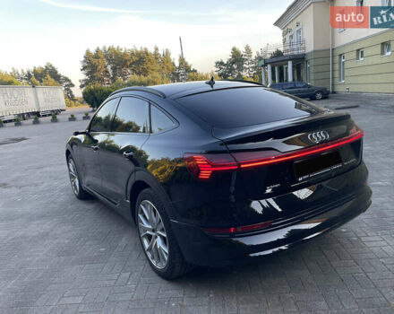 Чорний Ауді E-Tron, об'ємом двигуна 0 л та пробігом 35 тис. км за 40950 $, фото 12 на Automoto.ua