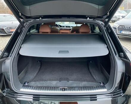 Чорний Ауді E-Tron, об'ємом двигуна 0 л та пробігом 38 тис. км за 33900 $, фото 30 на Automoto.ua