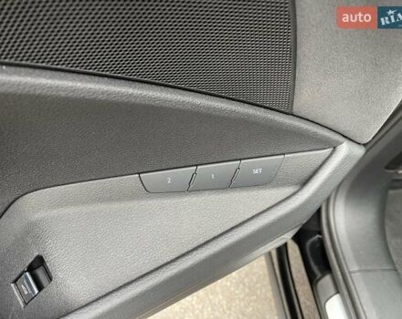 Черный Ауди E-Tron, объемом двигателя 0 л и пробегом 68 тыс. км за 37000 $, фото 27 на Automoto.ua