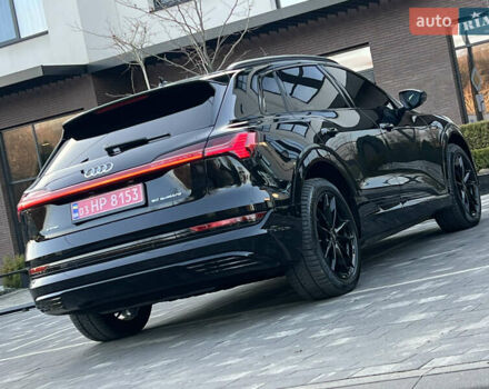 Чорний Ауді E-Tron, об'ємом двигуна 0 л та пробігом 187 тис. км за 23300 $, фото 90 на Automoto.ua