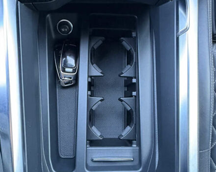 Чорний Ауді E-Tron, об'ємом двигуна 0 л та пробігом 95 тис. км за 36599 $, фото 55 на Automoto.ua