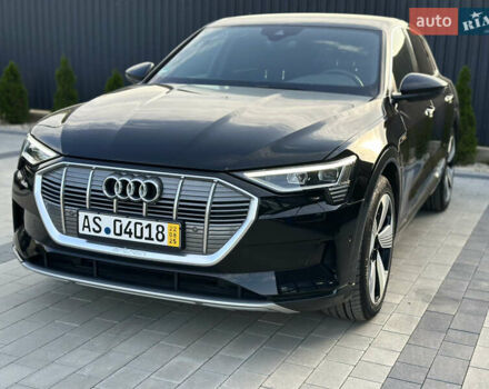 Черный Ауди E-Tron, объемом двигателя 0 л и пробегом 40 тыс. км за 26900 $, фото 12 на Automoto.ua