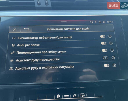 Чорний Ауді E-Tron, об'ємом двигуна 0 л та пробігом 35 тис. км за 40950 $, фото 35 на Automoto.ua