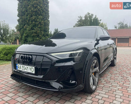 Чорний Ауді E-Tron, об'ємом двигуна 0 л та пробігом 51 тис. км за 47500 $, фото 16 на Automoto.ua