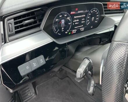 Черный Ауди E-Tron, объемом двигателя 0 л и пробегом 68 тыс. км за 37000 $, фото 26 на Automoto.ua