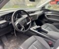 Черный Ауди E-Tron, объемом двигателя 0 л и пробегом 60 тыс. км за 32000 $, фото 1 на Automoto.ua