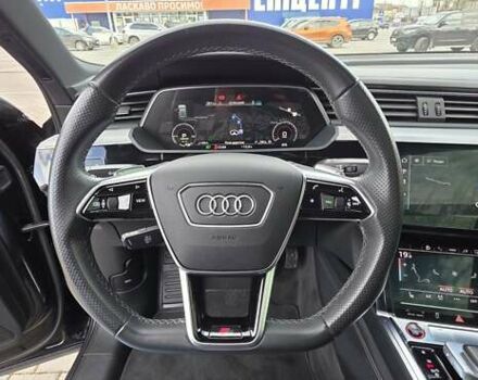Черный Ауди E-Tron, объемом двигателя 0 л и пробегом 54 тыс. км за 43500 $, фото 96 на Automoto.ua