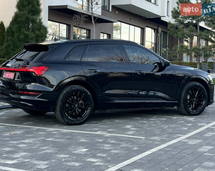 Чорний Ауді E-Tron, об'ємом двигуна 0 л та пробігом 187 тис. км за 23300 $, фото 88 на Automoto.ua
