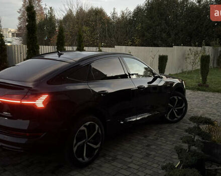 Черный Ауди E-Tron, объемом двигателя 0 л и пробегом 50 тыс. км за 44000 $, фото 54 на Automoto.ua